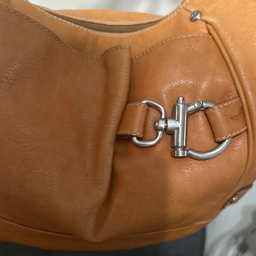 Elegant Tan Leather Hobo Bag - Picture 7 of 13